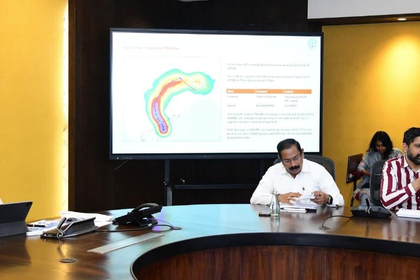 మొంథా తుపాను నష్టం రూ.5,244 కోట్లు